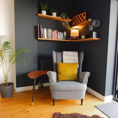 Hotwells Modern Mews