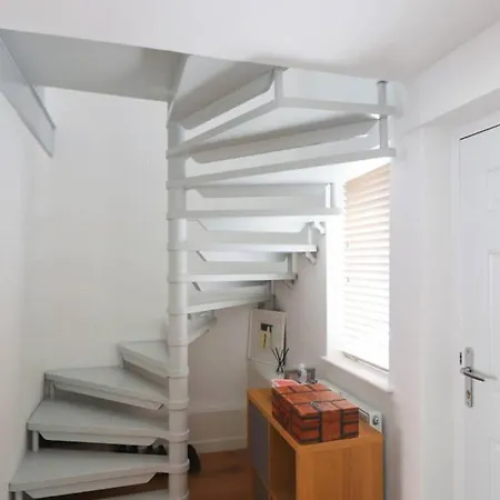 Hotwells Modern Mews Будинок відпочинку